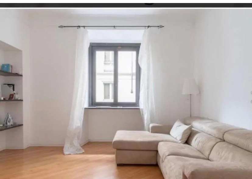 Central And Cozy Apartment Μιλάνο Ιταλία